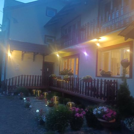 Apartamento Jasionka Ustrzyki Dolne Exterior foto