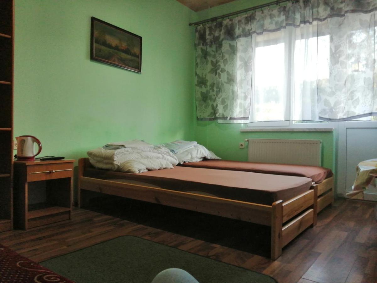 Apartamento Jasionka Ustrzyki Dolne Exterior foto