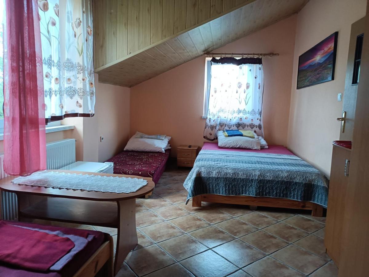 Apartamento Jasionka Ustrzyki Dolne Exterior foto